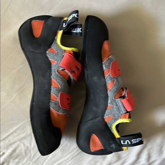 Womens Climbing Shoes - Picture 3 of 6